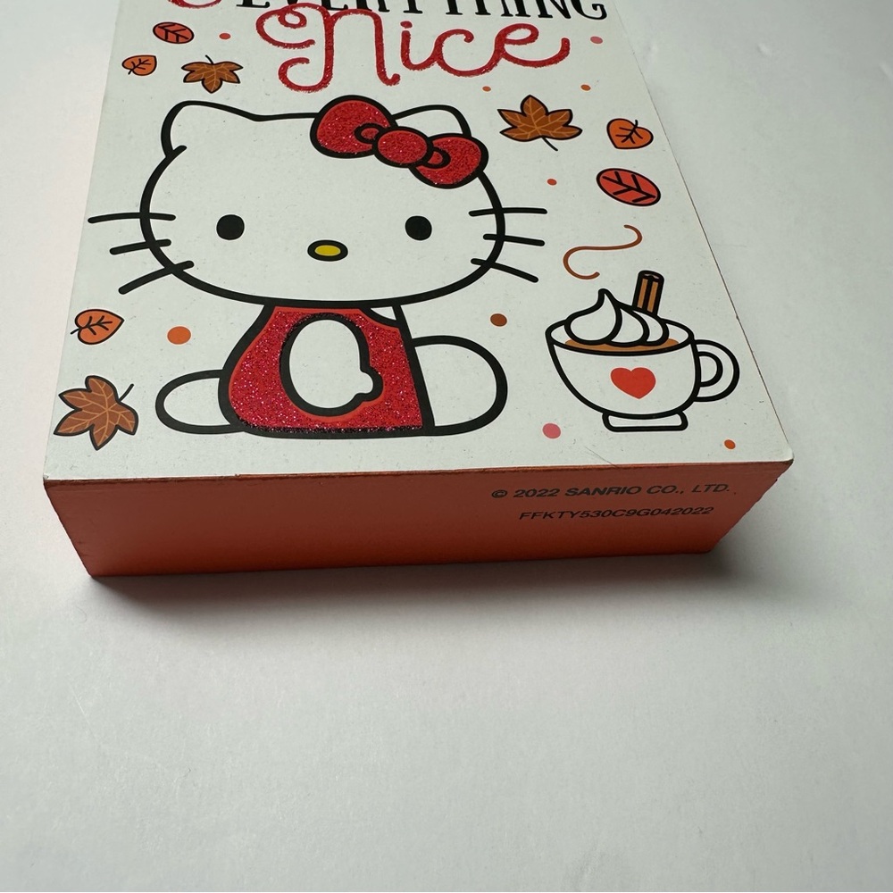 Hello Kitty Fall wall sign shelf decor - Picture 3 of 4